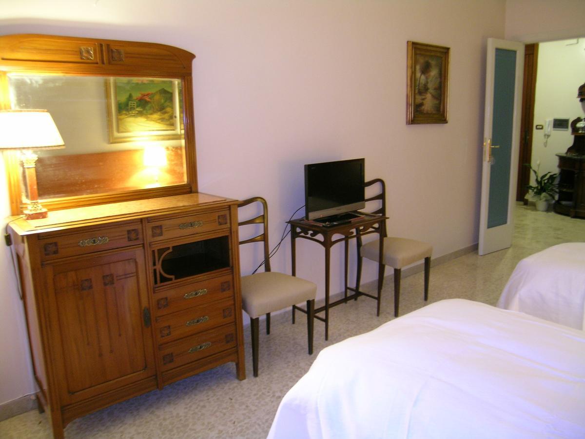 Bed and Breakfast B.&B Margaret'S House Milazzo Exteriér fotografie