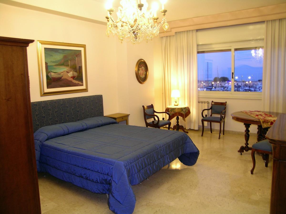 Bed and Breakfast B.&B Margaret'S House Milazzo Exteriér fotografie